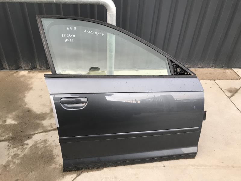 Porte avant droit