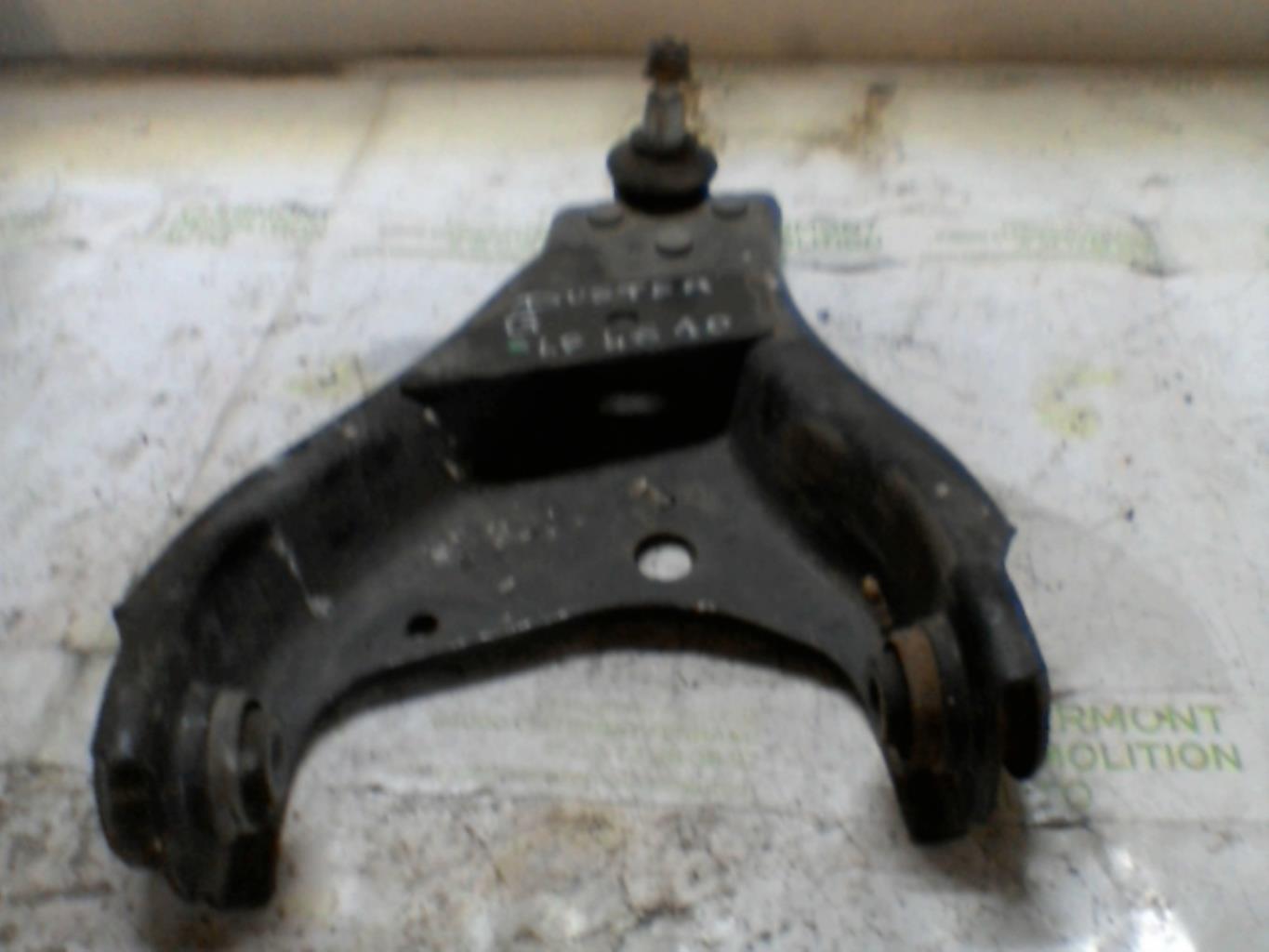 Triangle avant gauche