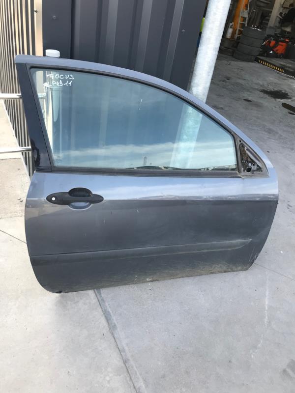 Porte avant droit
