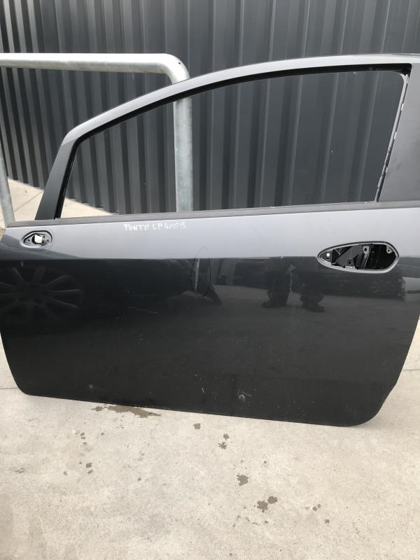 Porte avant gauche
