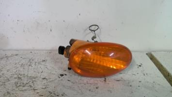 Optique avant secondaire droit (feux)(clignotant)