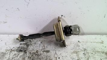 Tirant de porte avant gauche