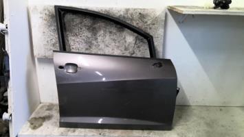 Porte avant droit