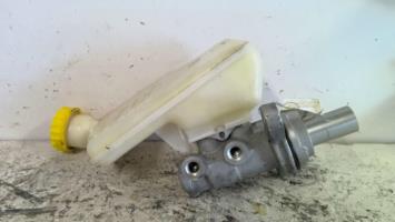Maitre cylindre (freinage)