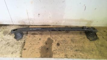 Renfort pare choc avant (traverse)