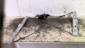 Leve vitre electrique avant droit