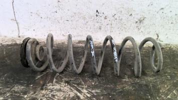 Ressort de suspension arriere droit
