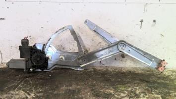 Leve vitre electrique avant droit