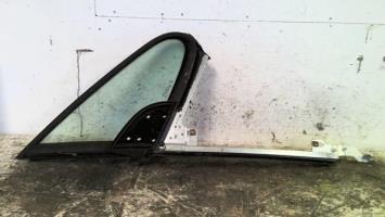 Custode avant droit (porte)