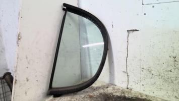 Custode arriere gauche (porte)