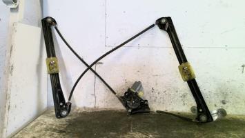 Leve vitre electrique avant droit