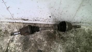 Cardan gauche (transmission)