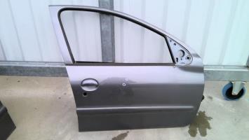 Porte avant droit