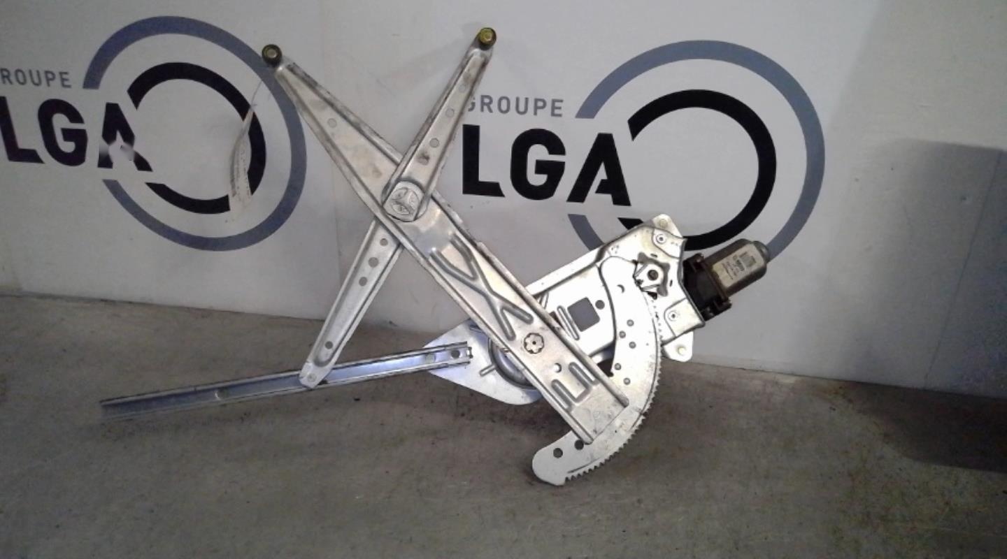 Leve vitre electrique avant droit