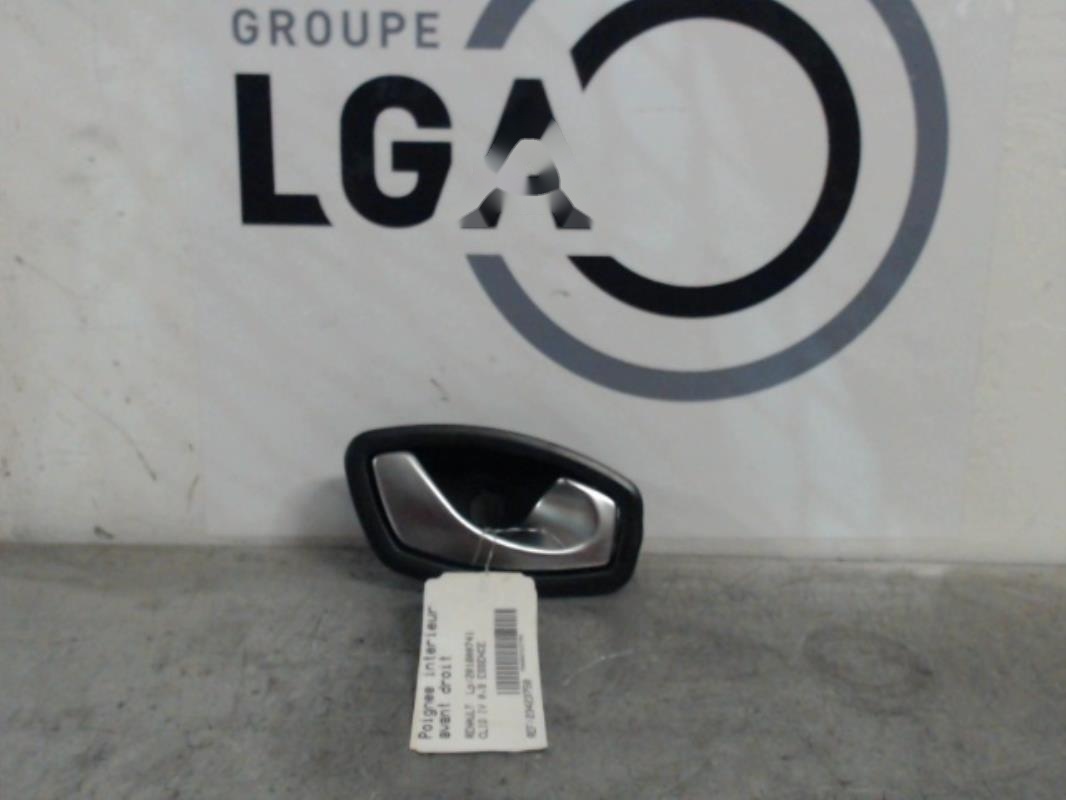 Poignee interieur avant droit