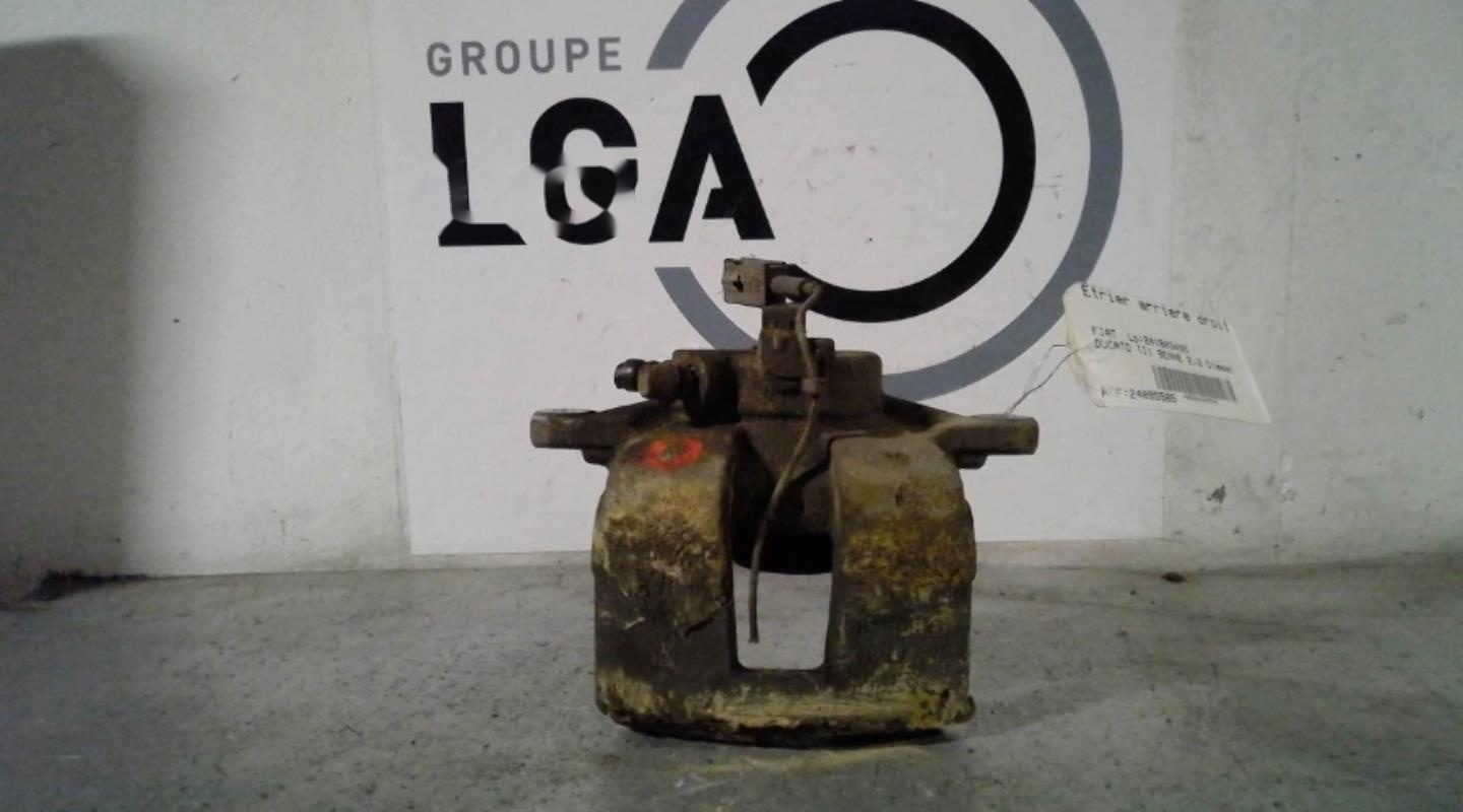 Etrier arriere droit (freinage)