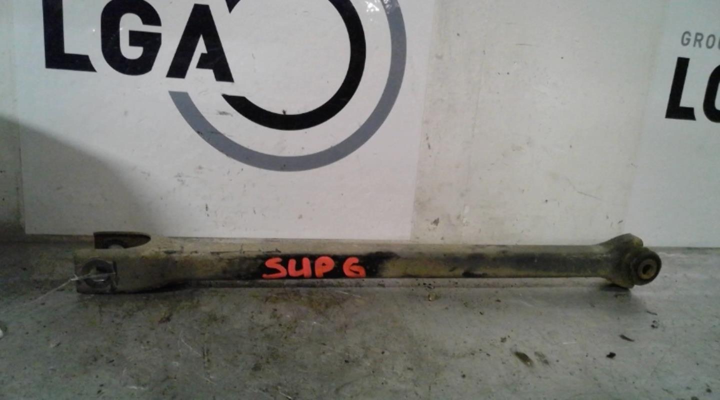 Bras de suspension superieur arriere gauche