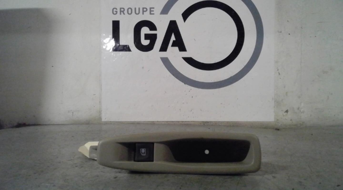 Interrupteur de leve vitre arriere gauche