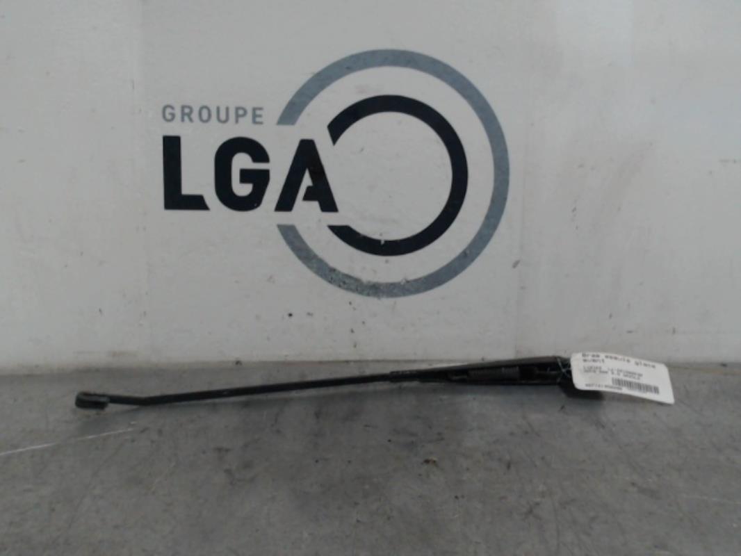 Bras essuie glace avant