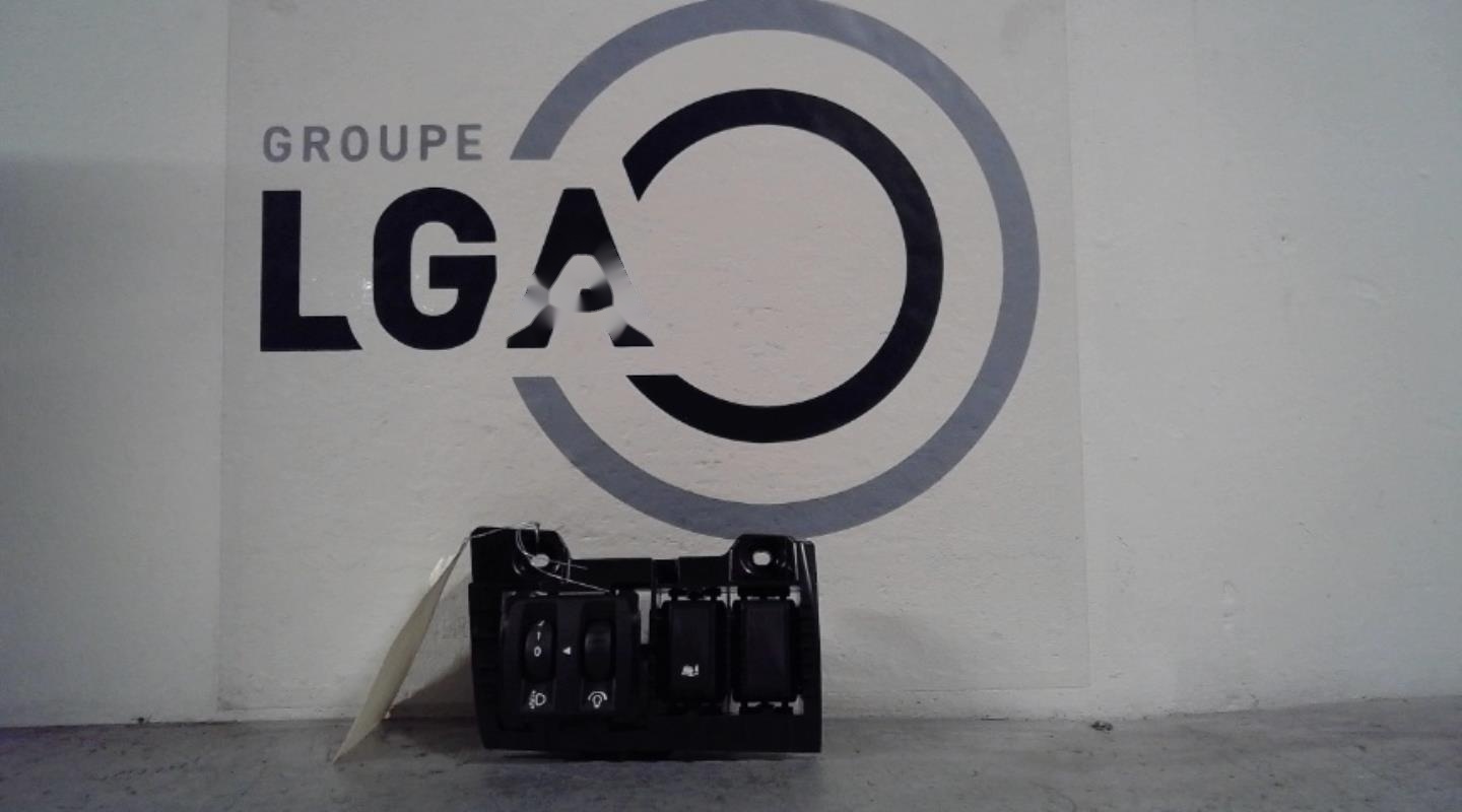 Commande de phare