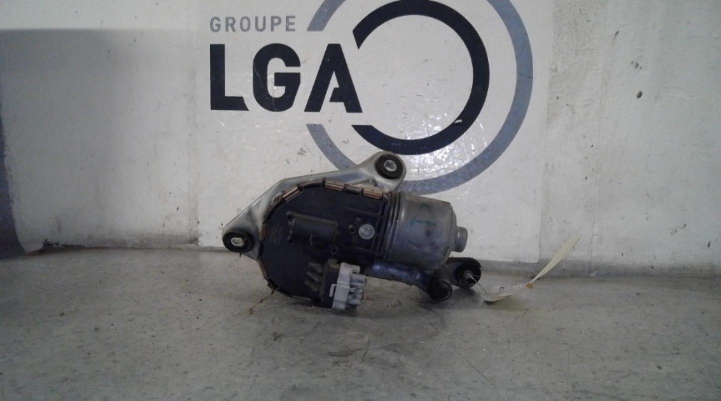 Moteur essuie glace avant droit