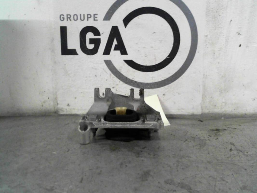 Support moteur gauche