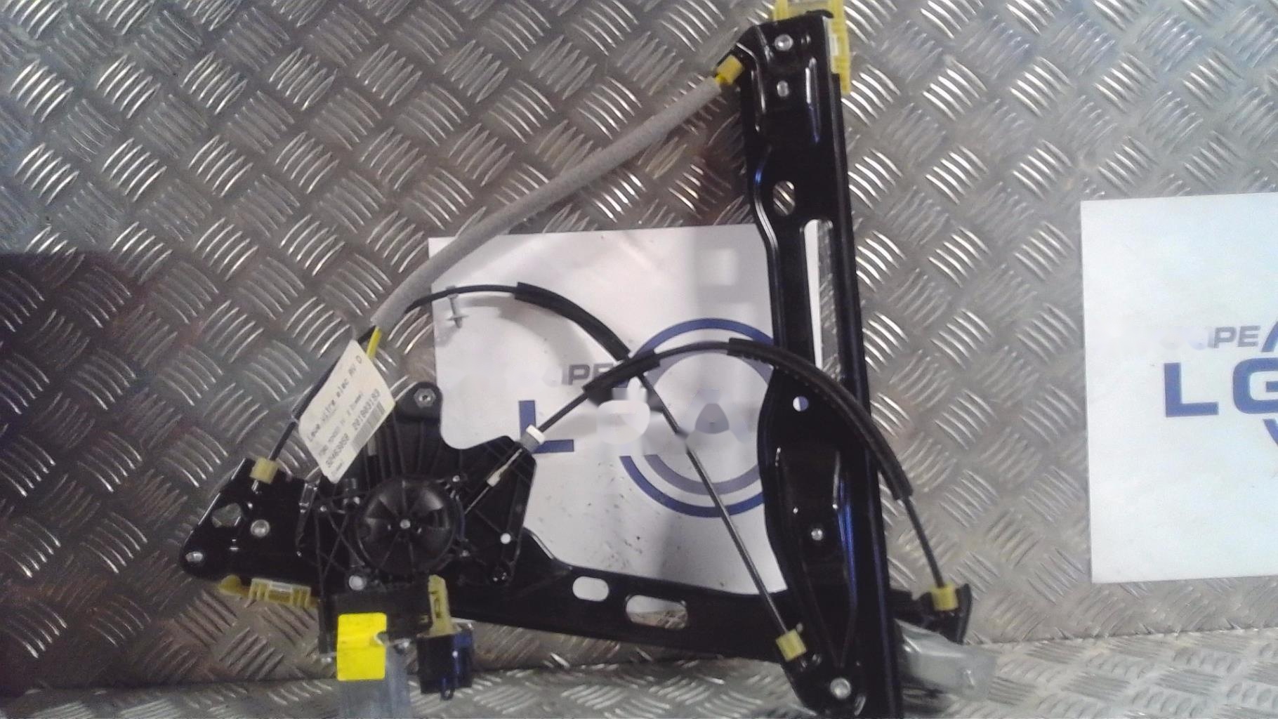 Leve vitre electrique avant droit