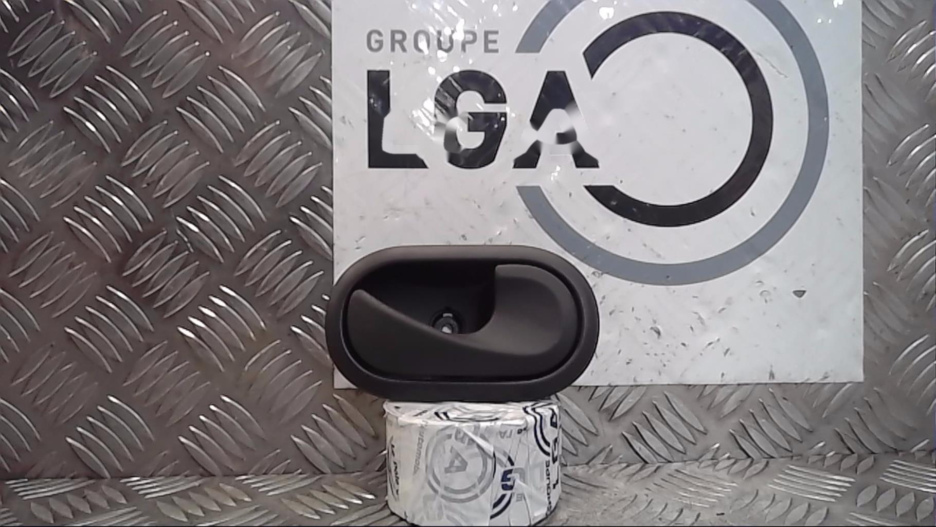 Poignee interieur arriere droit
