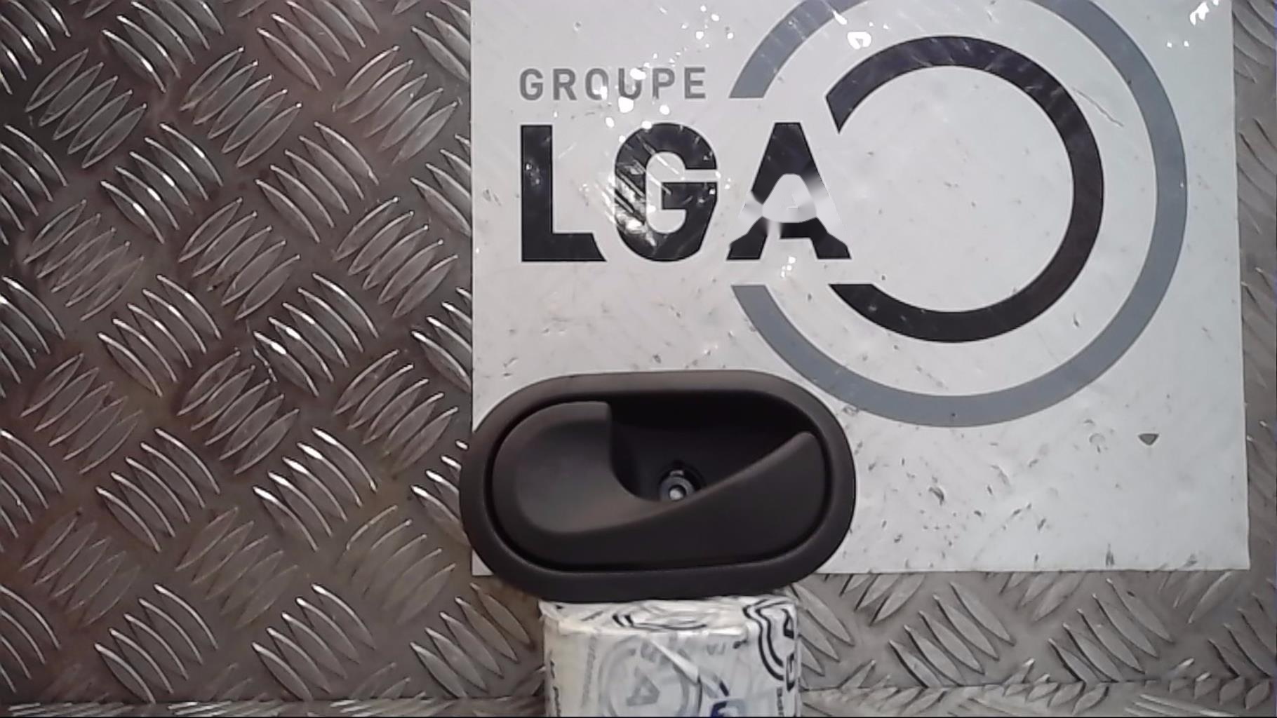 Poignee interieur arriere gauche