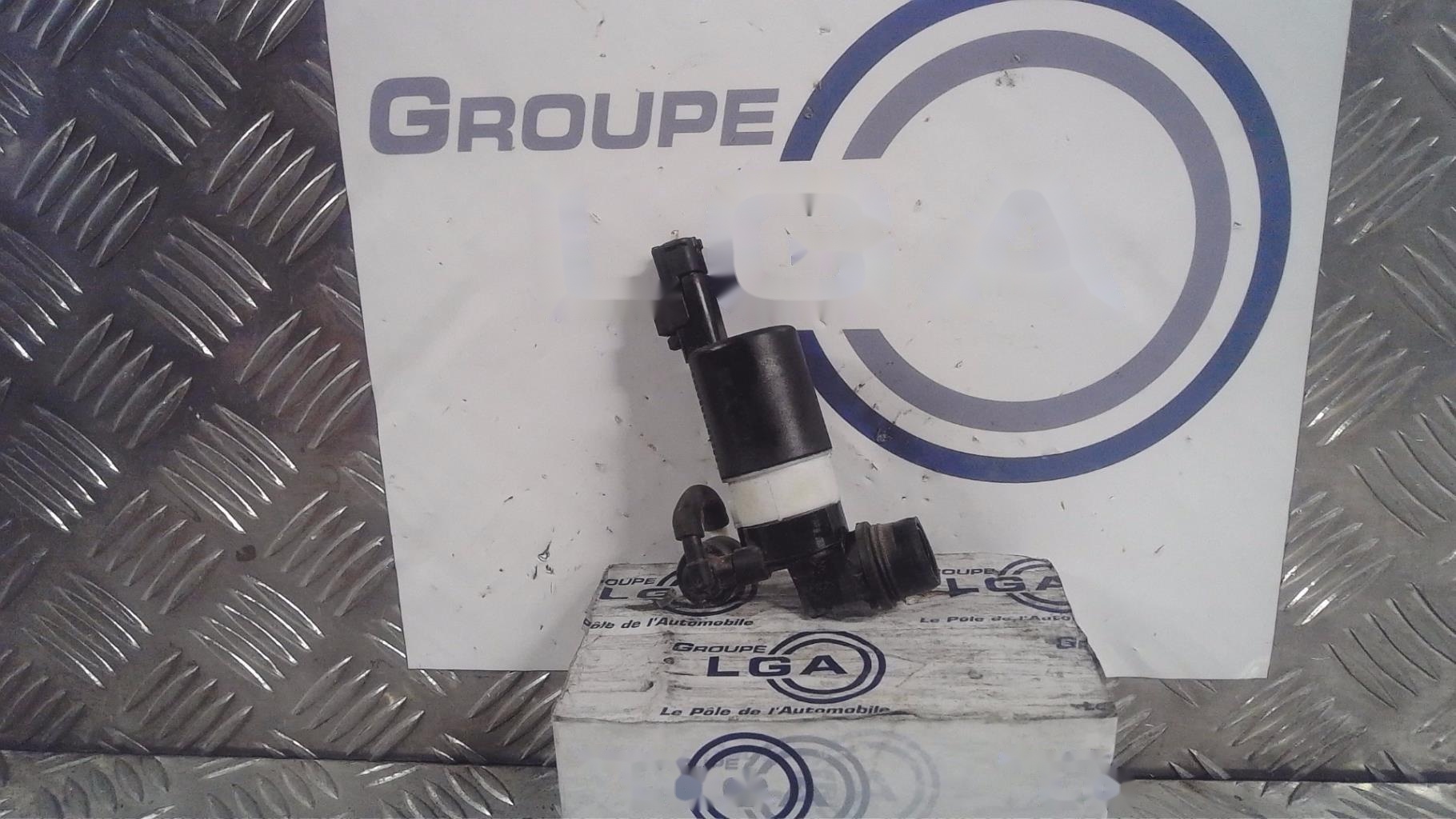 Pompe lave glace avant
