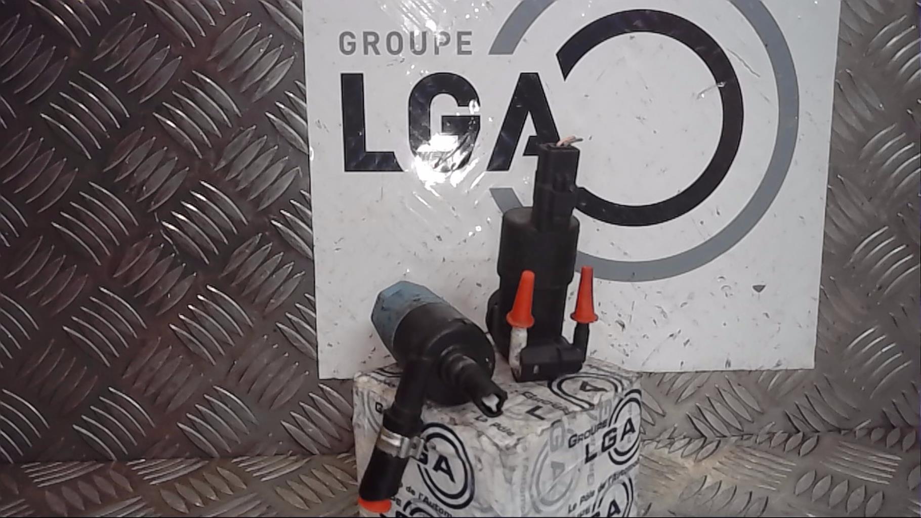 Pompe lave glace avant