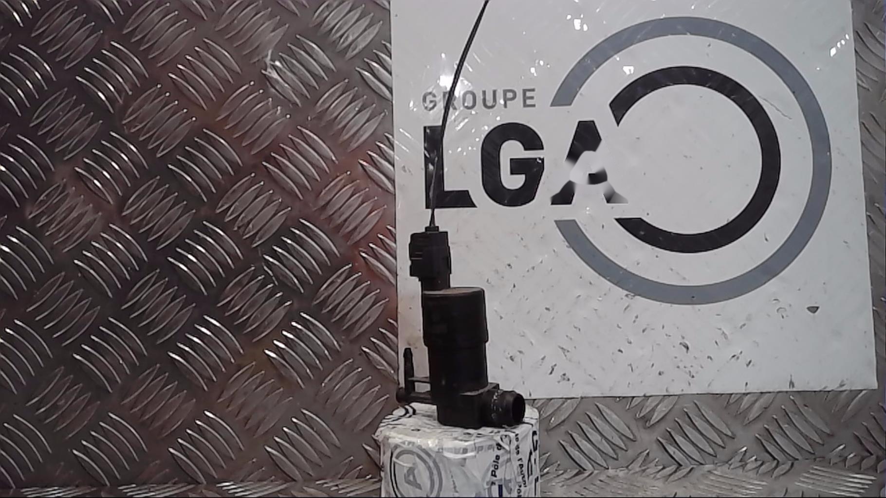 Pompe lave glace avant