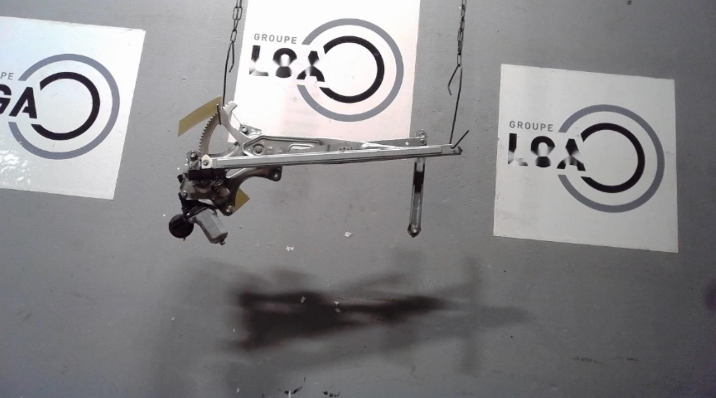 Leve vitre electrique avant droit