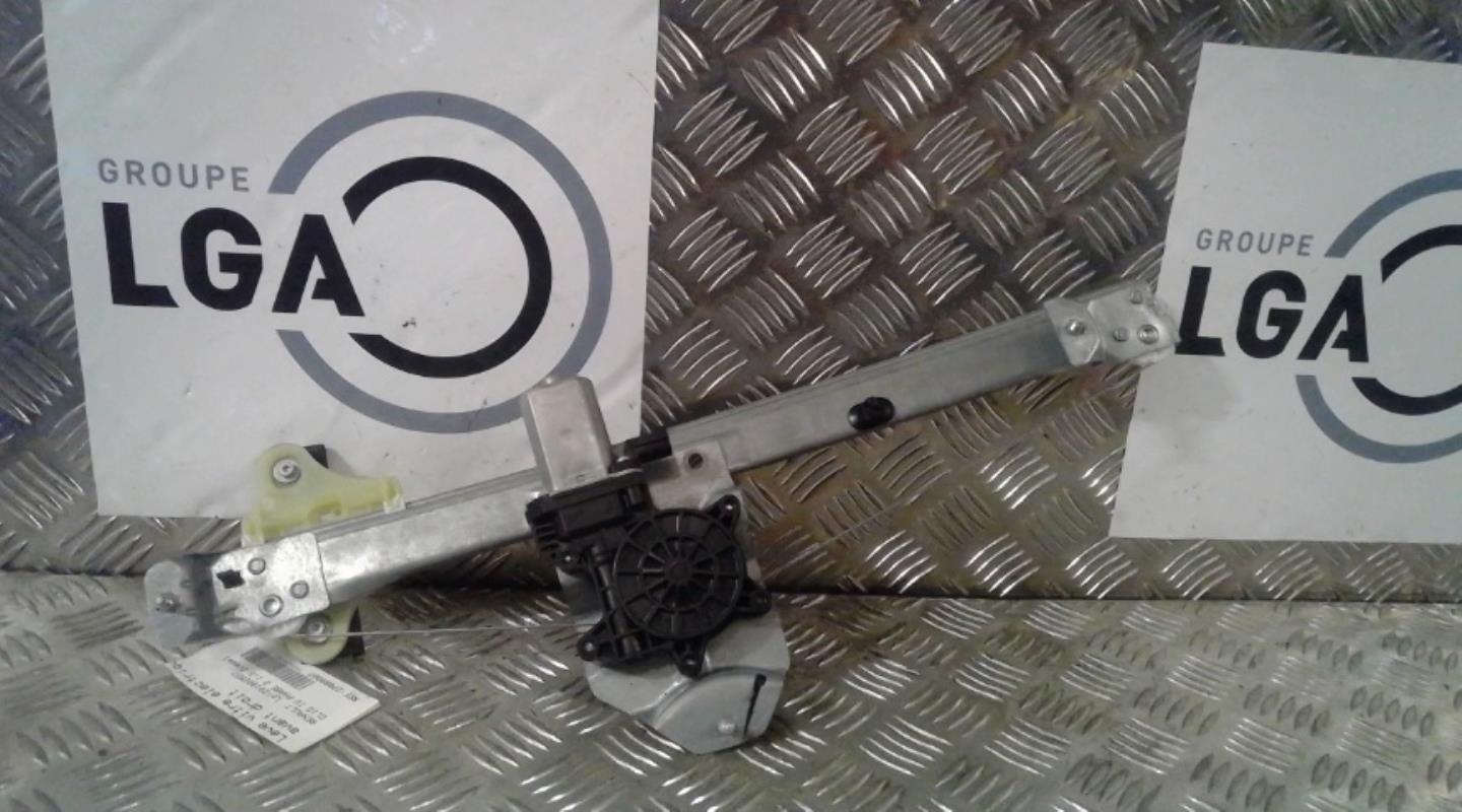 Elevalunas eléctrico delantero derecho