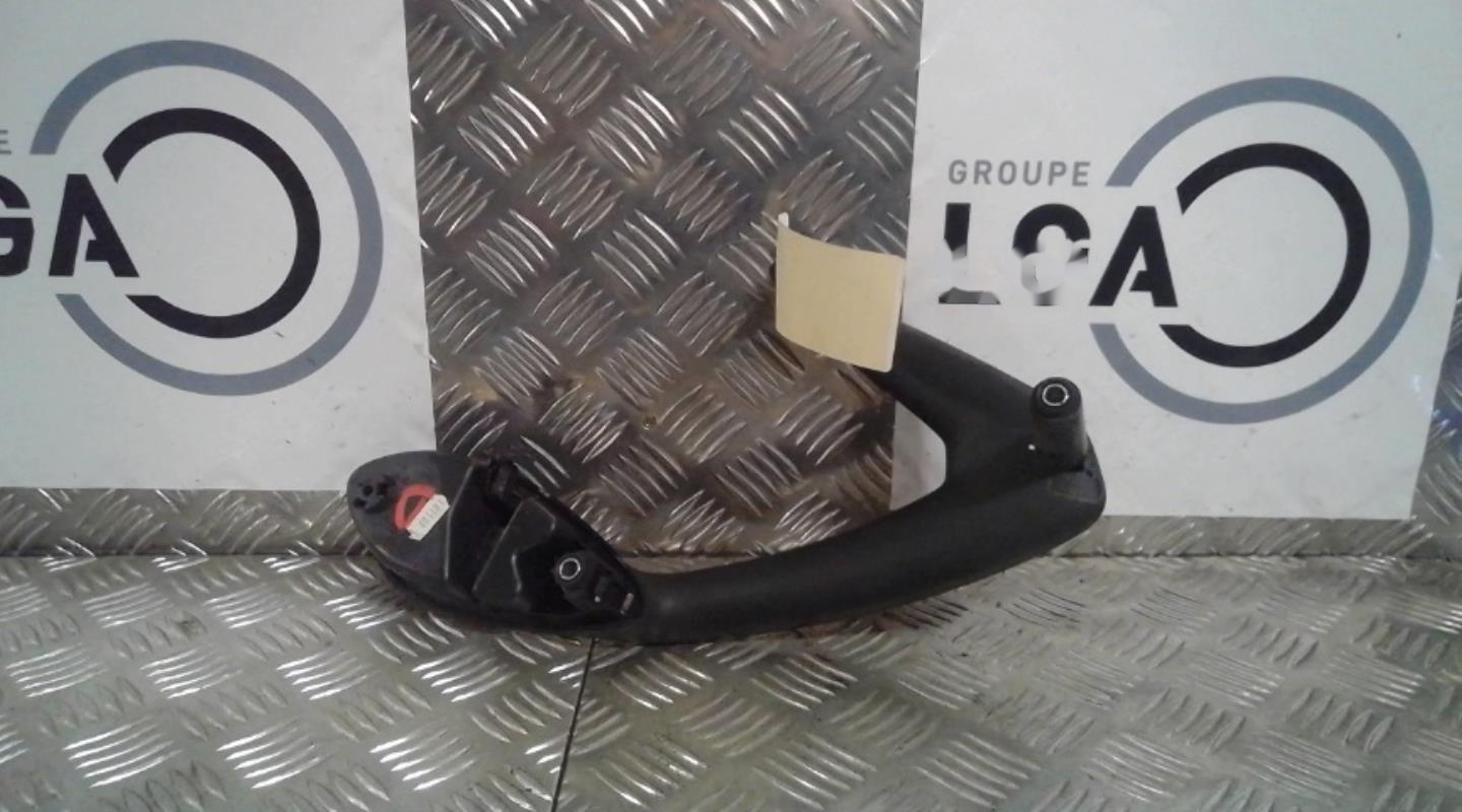 Poignee interieur avant droit