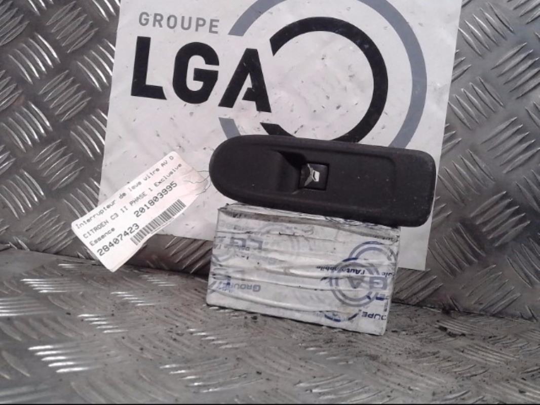 Interrupteur de leve vitre avant droit