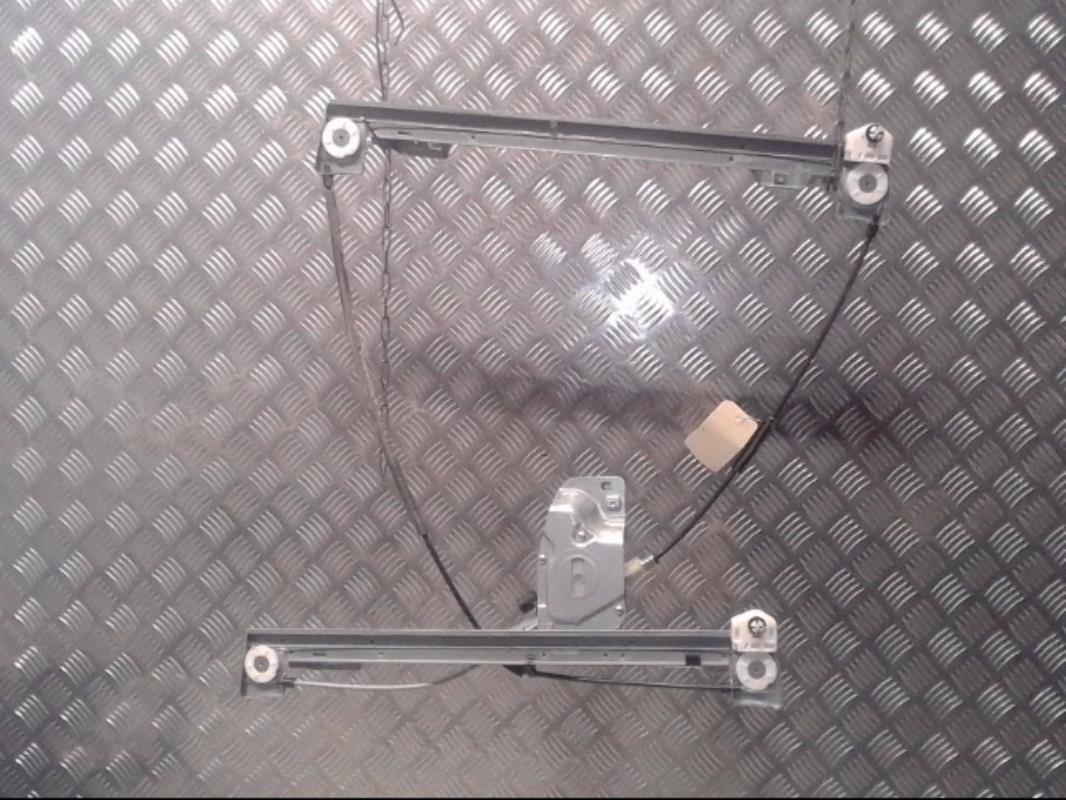 Leve vitre electrique avant droit