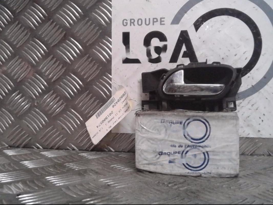 Poignee interieur avant droit