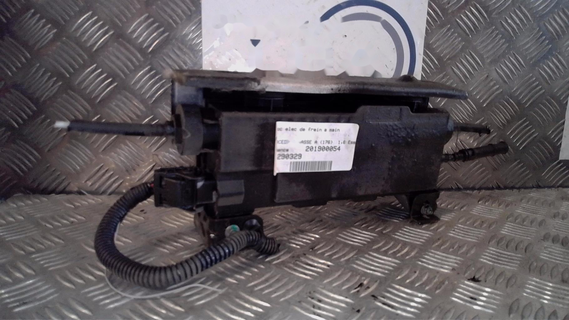 Bloc electrique de frein a main