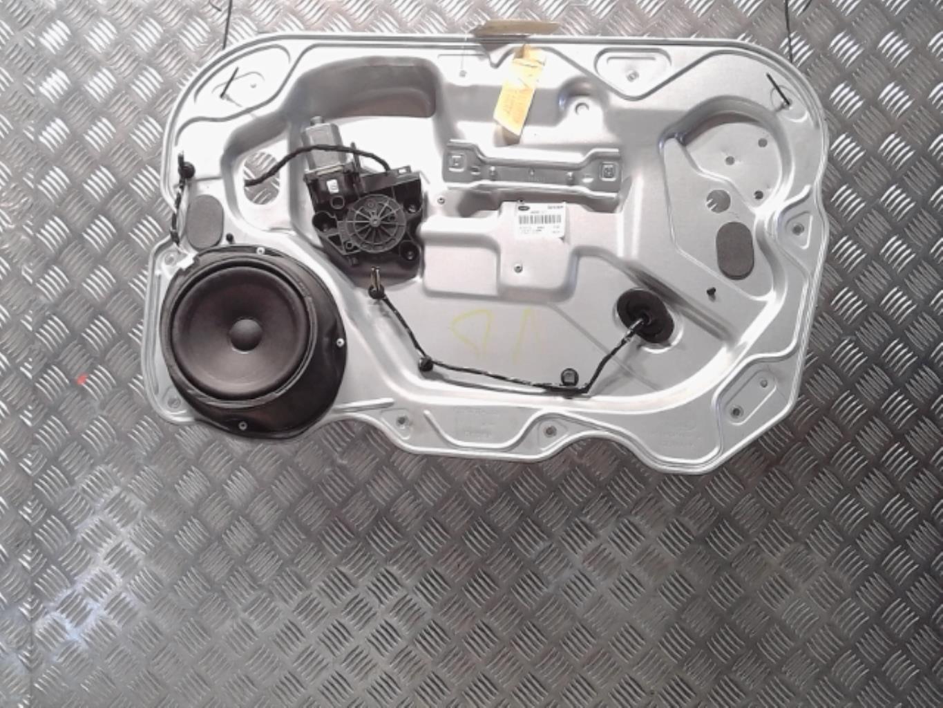 Leve vitre electrique avant droit