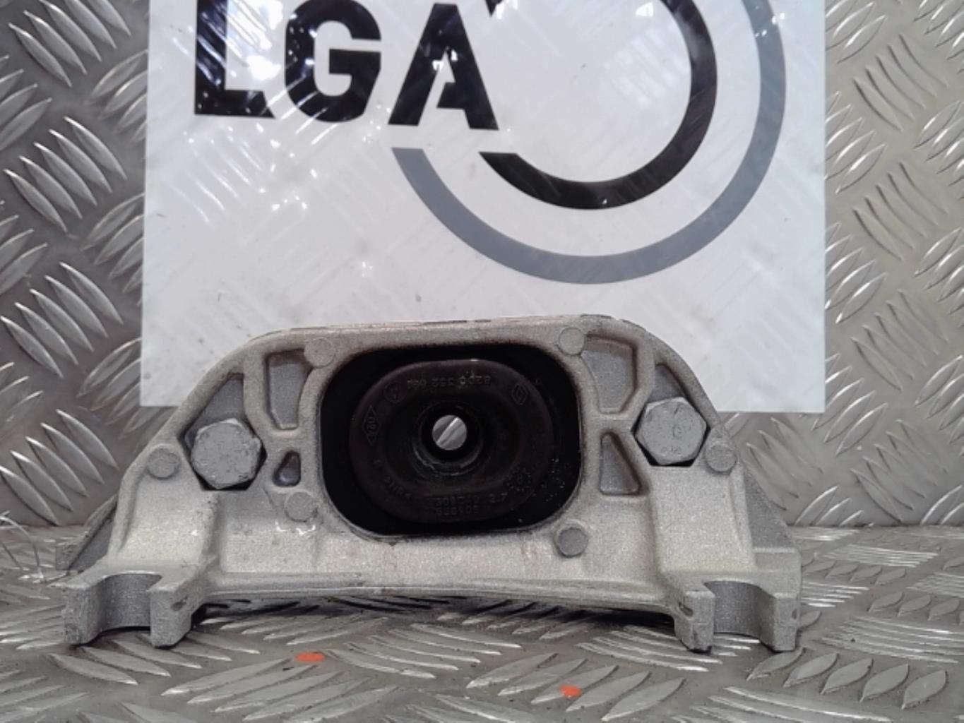 Support moteur gauche