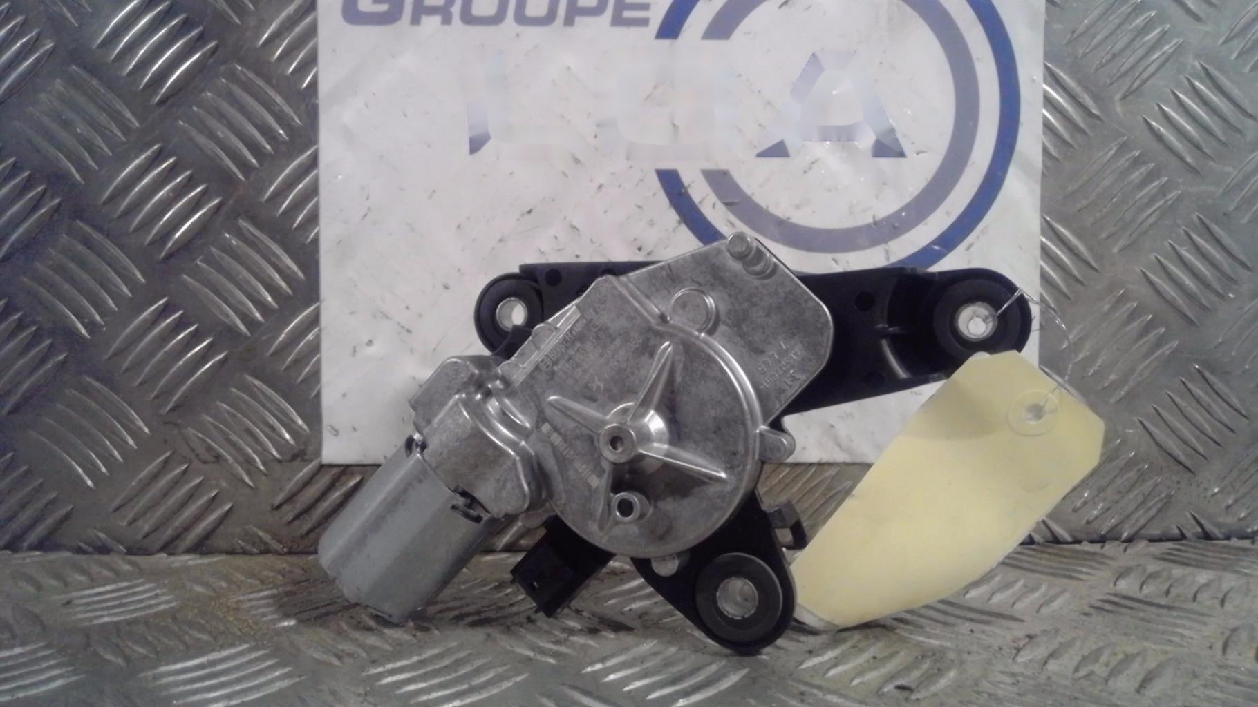 Moteur essuie glace arriere