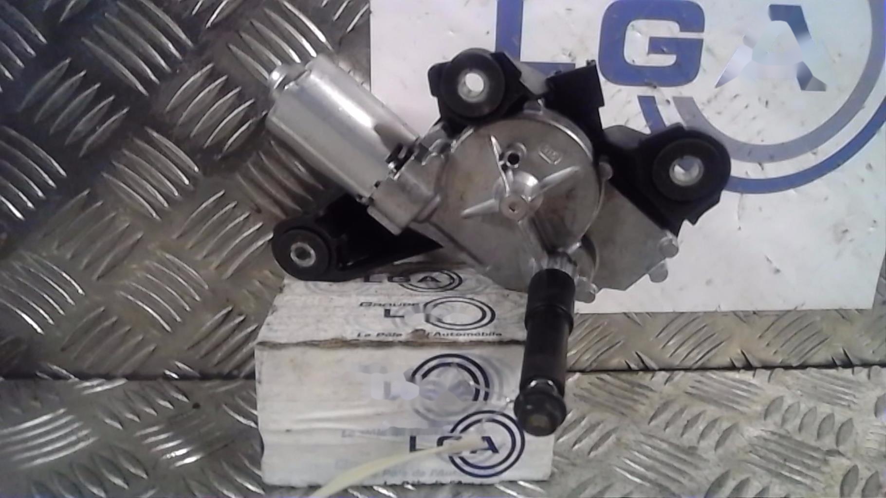 Moteur essuie glace arriere