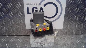 Bloc ABS (freins anti-blocage)