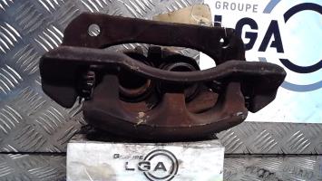 Etrier avant gauche (freinage)