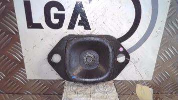 Support moteur gauche