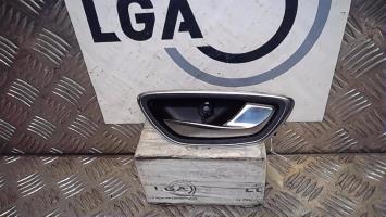 Poignee interieur arriere droit