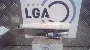 Poignee porte avant droit