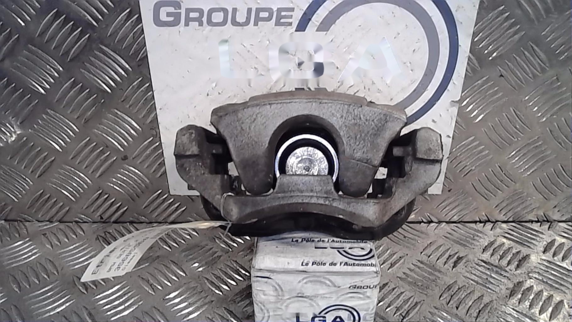 Etrier avant gauche (freinage)