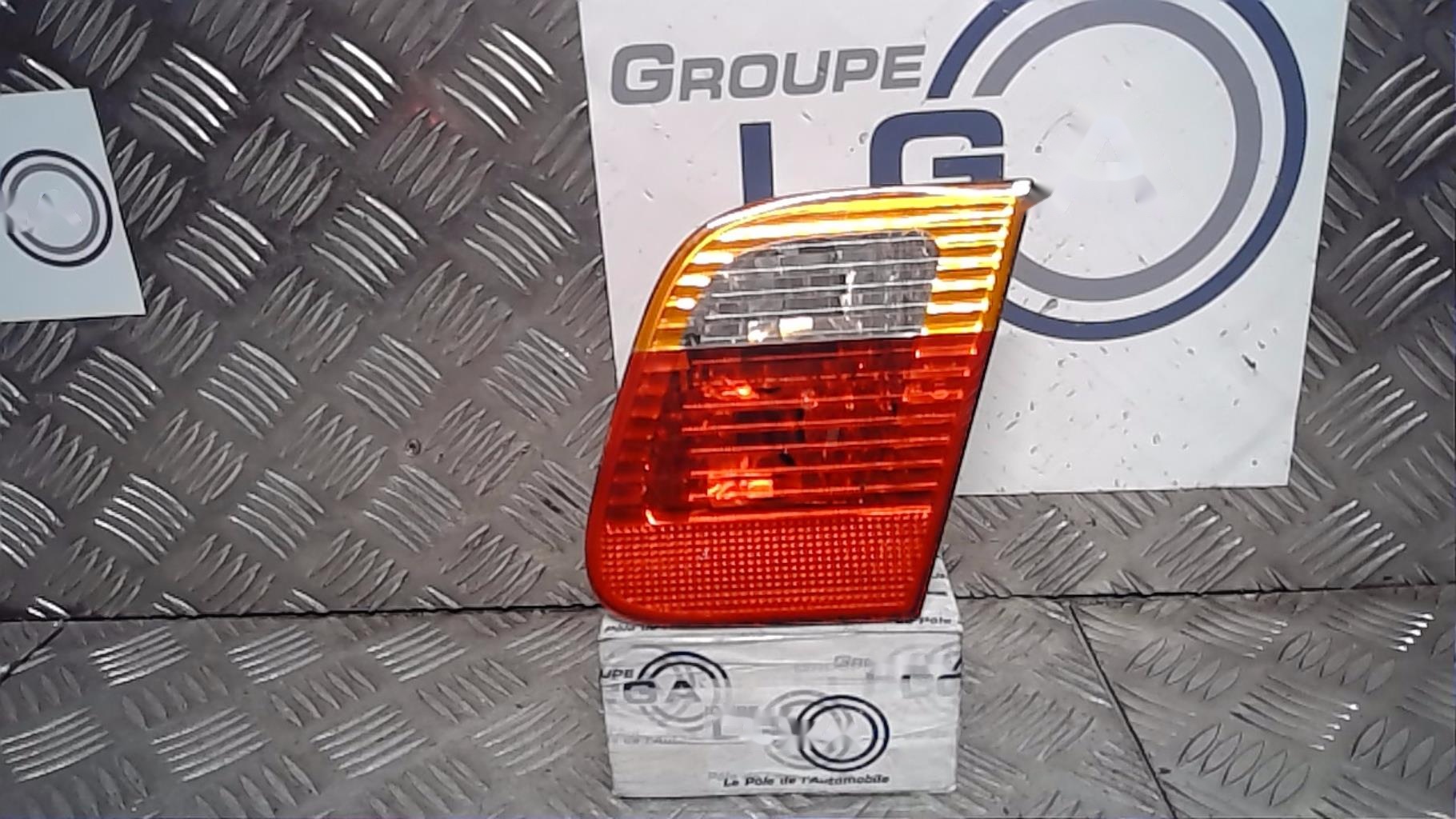 Feu arriere secondaire gauche (feux)